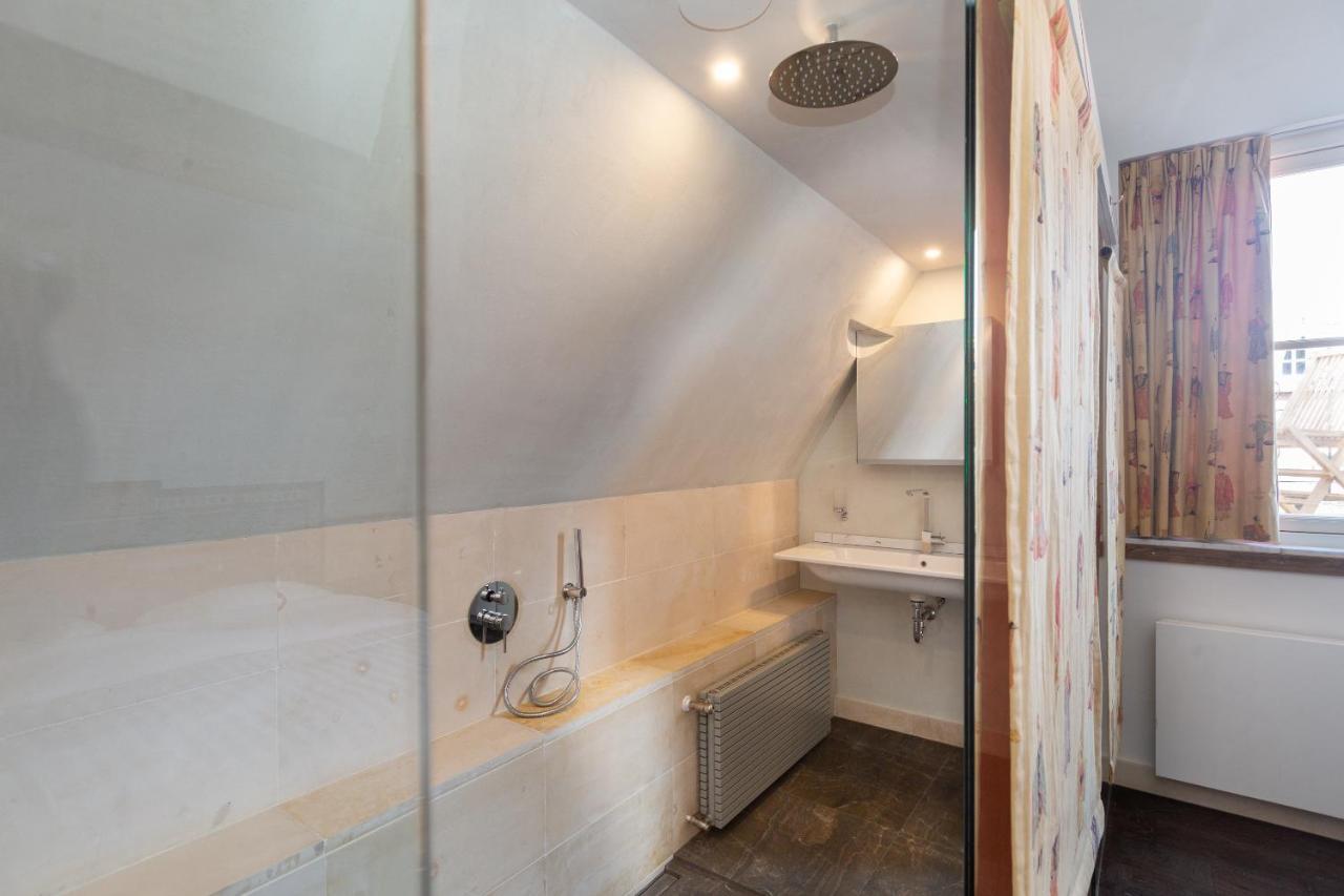 The Loft 300 - R Q C Apartment Den Haag Bagian luar foto
