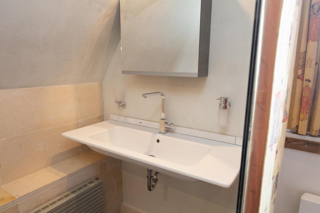 The Loft 300 - R Q C Apartment Den Haag Bagian luar foto